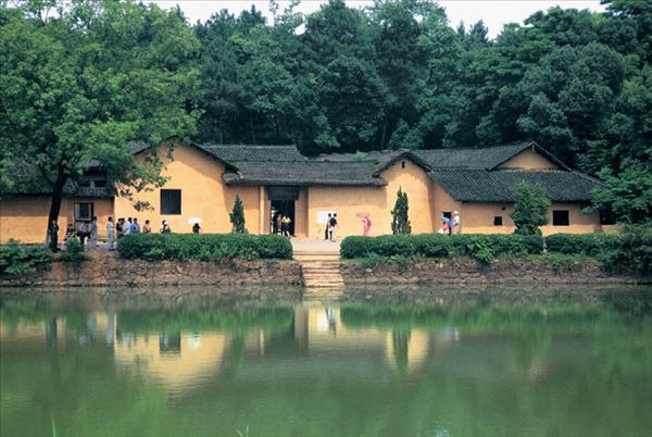 韶山干部培训：传承红色基因，筑牢信仰之基
