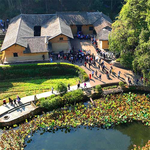 毛泽东同志故居